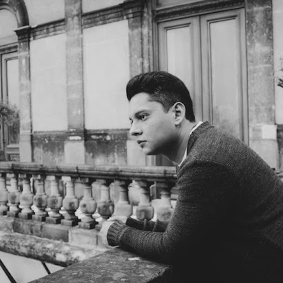 Meet your Posher, Gustavo - Picture 1 of 1